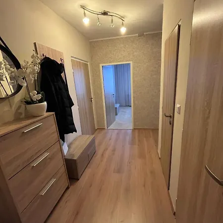 Spacious 2 Bedroom 1 Stop From Historical Center * Kosice